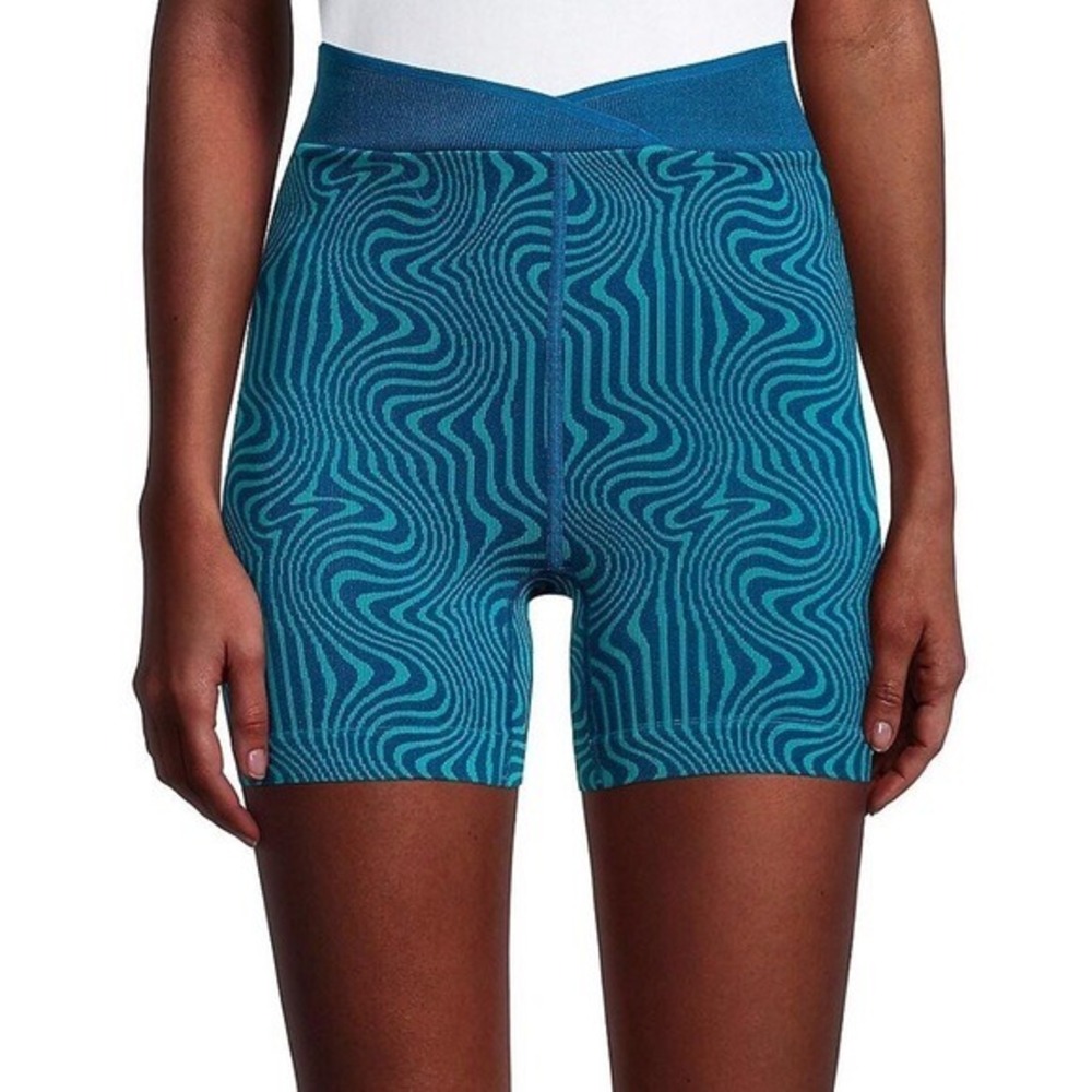 FREE PEOPLE MOVEMENT Womens Small Blue Geometric Pattern 4.5" Biker Shorts HH7